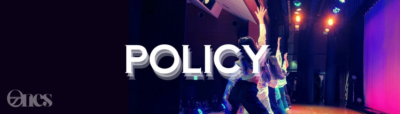 中央区・江東区で信頼されるダンススタジオ運営。ONES DANCE STUDIOの利用規約と個人情報保護。14年の歴史あるスクールとして、安全で健全な指導環境を約束するシルエットデザインのヘッダー